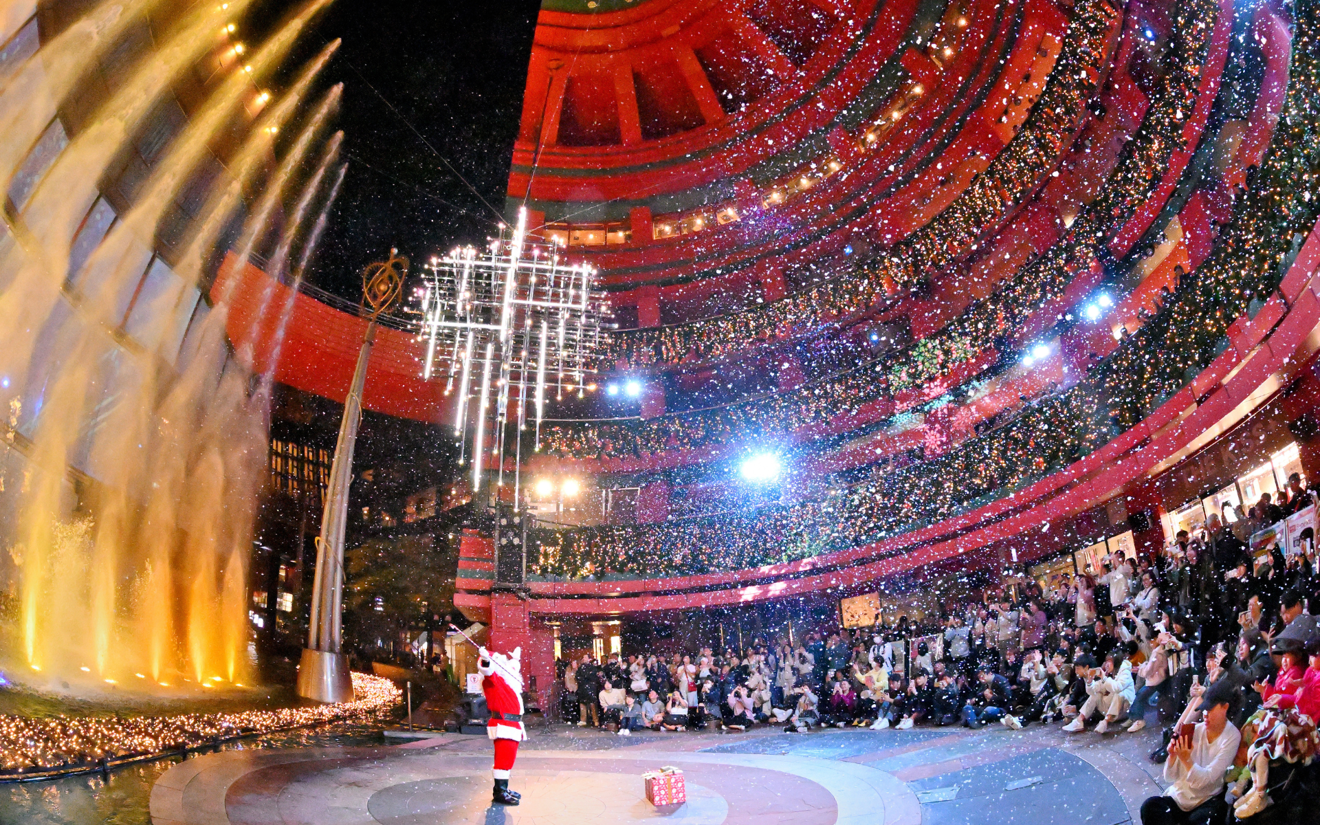 キャナルシティ博多 2025年ウィンターシーズン演出